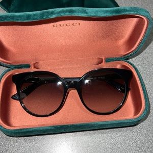 Gucci 55mm Rounded Cat Eye Sunglasses